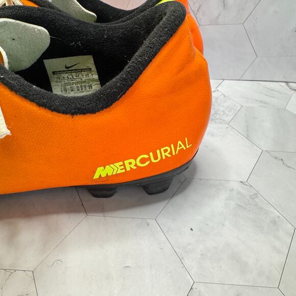 Nike Mercurial Vapor 573873-778 Mens Size 10.5 Orange Soccer Shoes Cleats - Picture 7 of 8